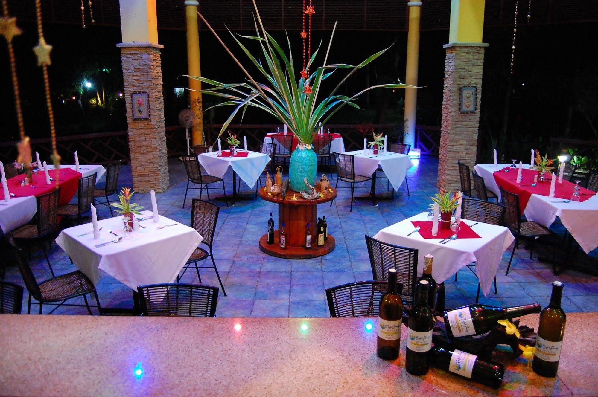 Crystal Paradise Resort Spa & Winery Нарра Экстерьер фото